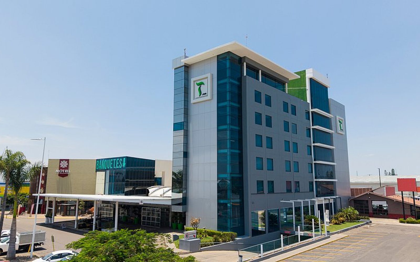 Edificio del Hotel Tiser en Irapuato, Guanajuato